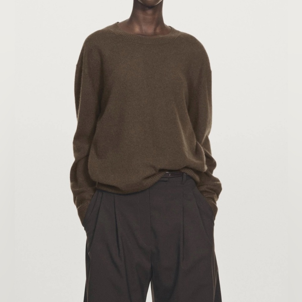 Massimo Dutti
CREW NECK CASHMERE WITH LONG SLEEVES - Jumper (dark olive green)